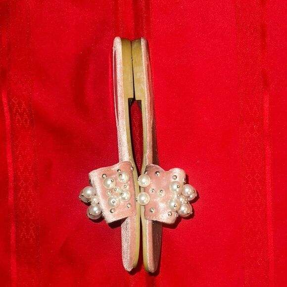 Charles Albert Rose Gold Sandals with Pearl Embellishments Size 7 - Picture 8 of 11